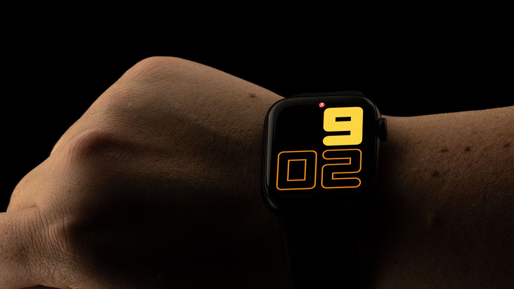 Kaip „Apple Watch“ išmanųjį laikrodį pritaikyti žmonėms su negalia? | BITĖ