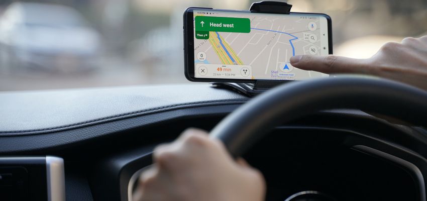 Planuojantiems vasaros keliones automobiliu „Google Maps“ siūlys sutaupyti | BITĖ