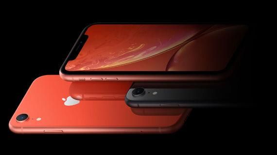 apple-iphone-xr-black-2.jpg?itok=jqEIJ37E